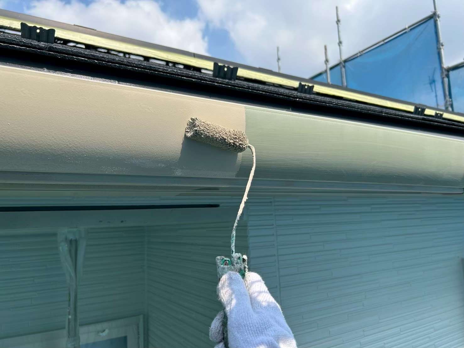 野田市・柏市・流山市の外壁塗装は美装柳屋へ/【作業のご紹介】千葉県野田市Y様邸・雨樋塗装作業